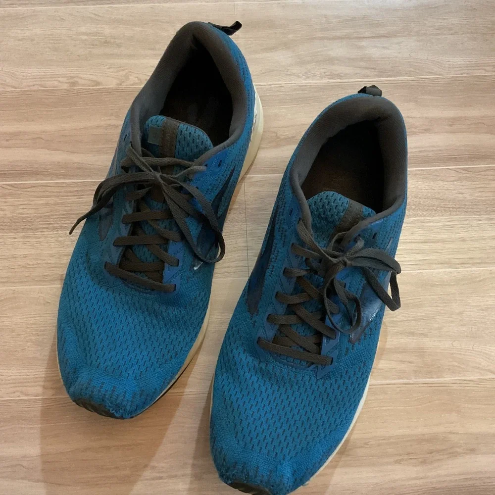 Brooks‎ Levitate GTS 5 Mens Blue Black Running Shoes 1103711D457 Size 12